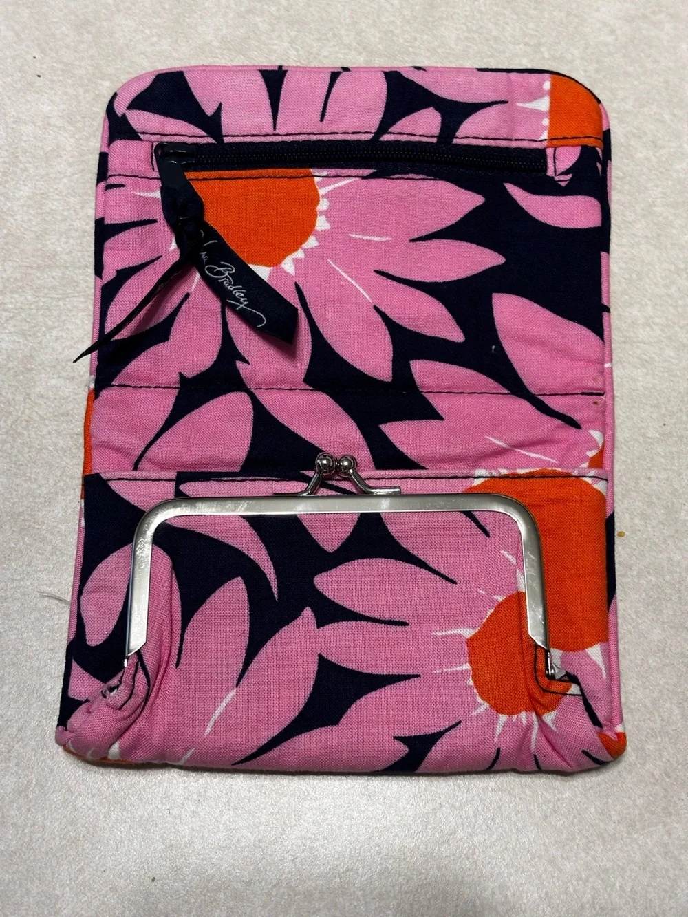 Vera Bradley Loves Me Pouch Folding Wallet Kisslock Coin Purse, like new! - Picture 6 of 6